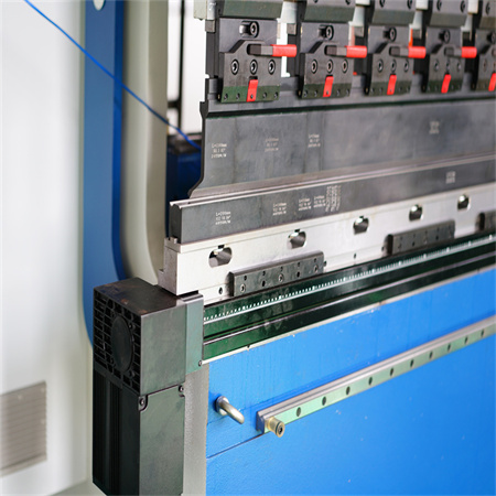 Gipadapat sa industriya ang China LETIPTOP CNC crowning system hydraulic press brake
