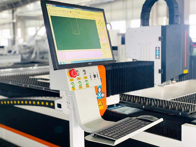 3015 Fiber Laser Cutting Machine For High-Speed Cutting Of 1-6mm Metal Materials 3015 Fiber Laser Cutting Machine Alang sa High-Speed Cutting Sa 1-6mm Metal nga Materyal