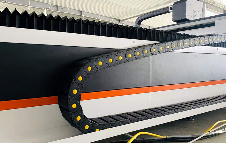 3015 Fiber Laser Cutting Machine For High-Speed Cutting Of 1-6mm Metal Materials 3015 Fiber Laser Cutting Machine Alang sa High-Speed Cutting Sa 1-6mm Metal nga Materyal