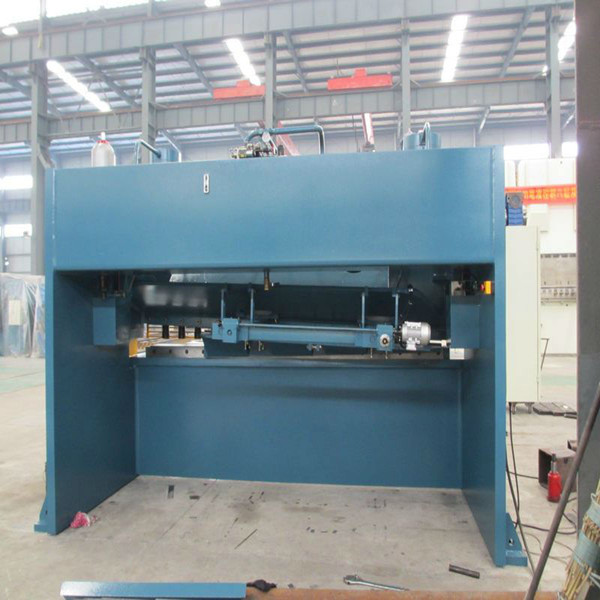4mmx2500 Hydraulic Shearing Steel Plate Pagputol Makinarya Steel Plate Shear