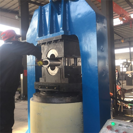 Ang serye sa Y27 800 Ton Upat ka Kolum nga Hydraulic Car Body Panel nga Nagporma sa Stamping Machine Hydraulic Press