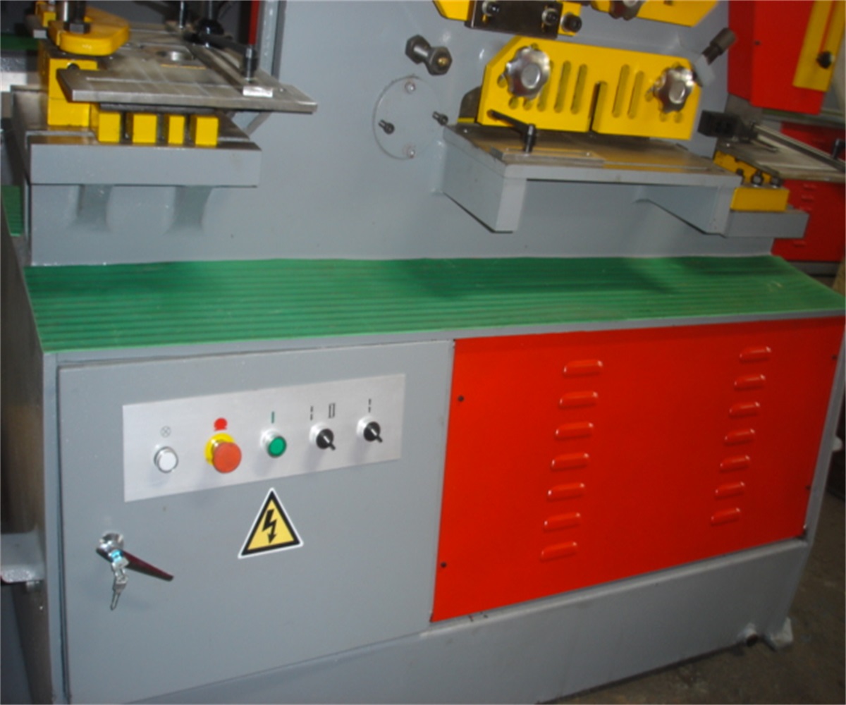 China Hydraulic Ironworker Machine Coin Press Machine Iron Worker China Hydraulic Ironworker Machine Coin Press Machine Iron Worker