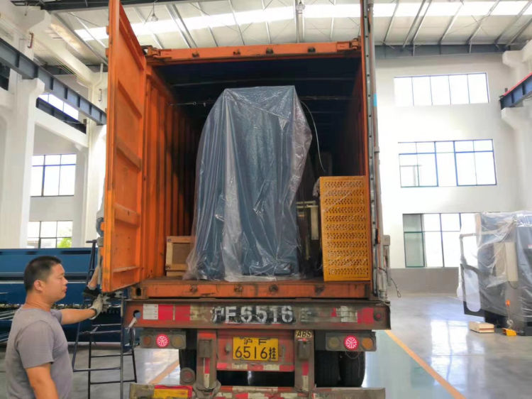 Cnc Nc Hydraulic Press Metal Guillotine Shear Machine For Carbon Stainless Steel Sheet Cnc Nc Hydraulic Press Metal Guillotine Shear Machine Para sa Carbon Stainless Steel Sheet